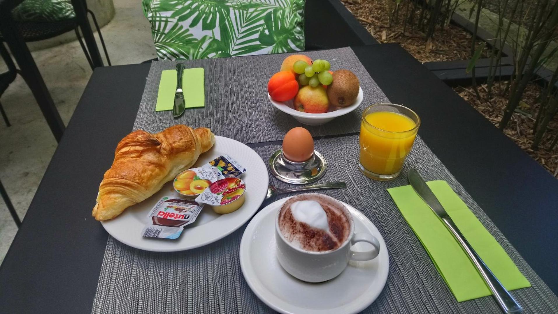 Hotel Pax Genf Kültér fotó